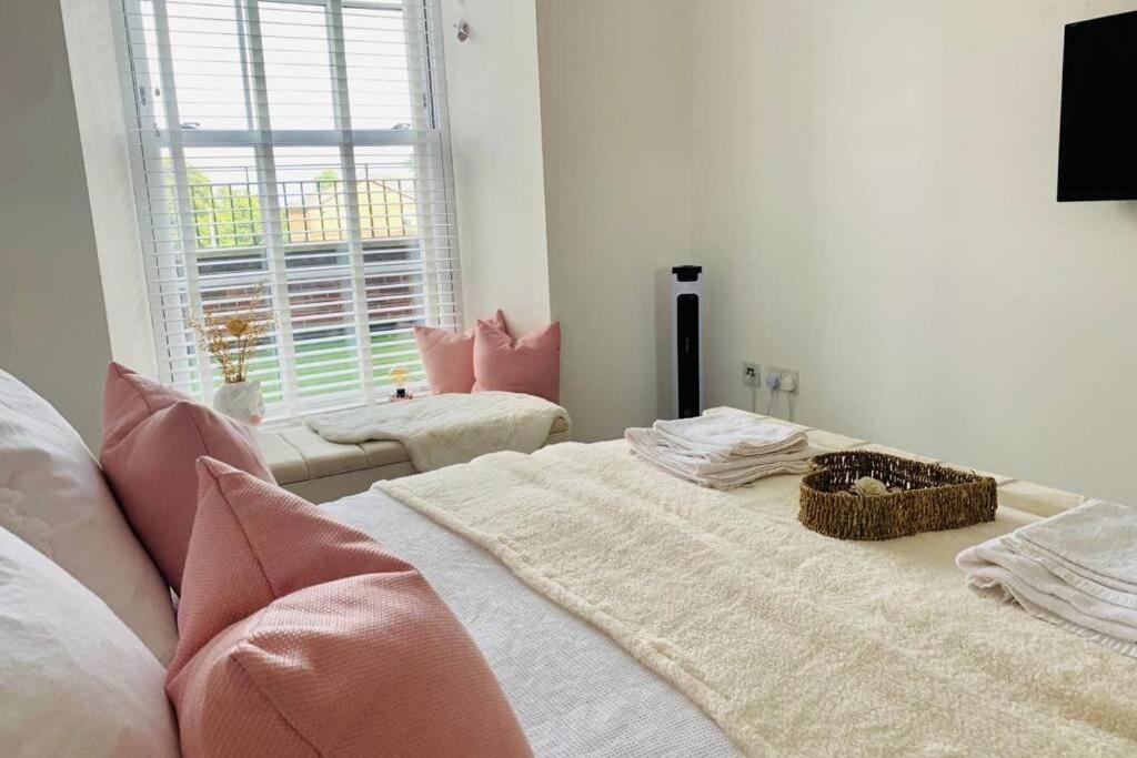 Luxury, Centrally Located 2 Bed Modern Apartment Great Yarmouth Exterior foto